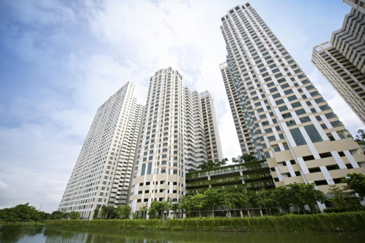Mulberry Lane Twin Towers